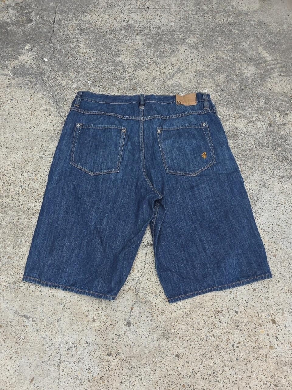 Y2K Rocawear Baggy Jean Shorts Size 38 Men’s Blue Denim Vintagecondition: fadi
